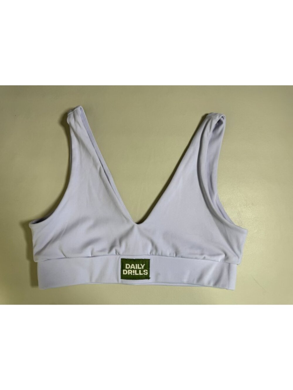 Daily Drills Womens V-Neck Sports Bra Light Lavender Purple Size Medium Athletic - Picture 9 of 11